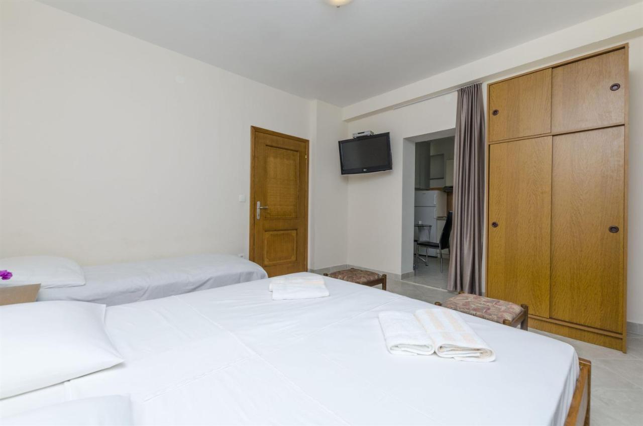 Apartments Marija Дуче Экстерьер фото